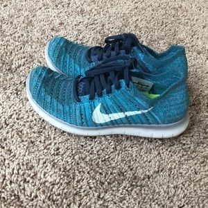 NIKE free RN flyknit